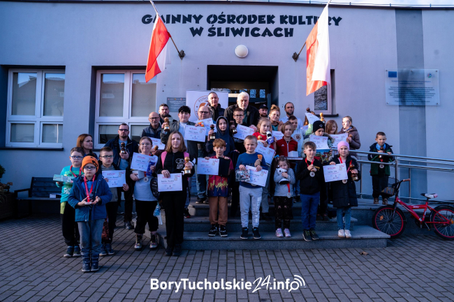 Grali dla Niepodległej. Turniej szachowy w Śliwicach (FOTO, WIDEO)