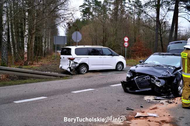 Zdarzenie drogowe na trasie Śliwice-Czersk. Droga czasowo zablokowana (FOTO, WIDEO)