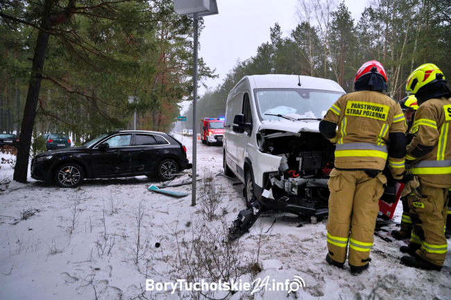 Kolizja na trasie Śliwice - Czersk w Mosnej (FOTO, WIDEO)