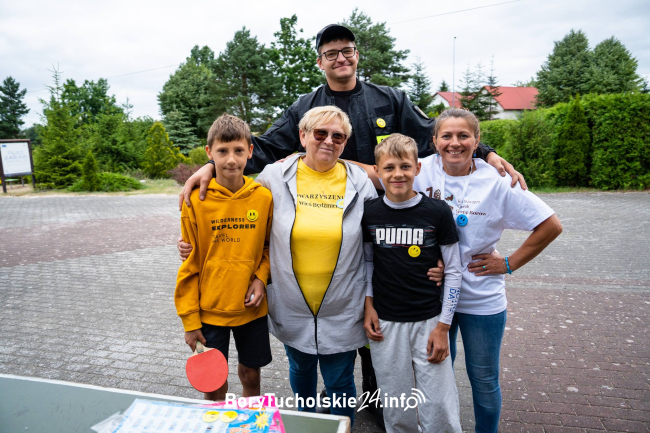 Piknik rodzinny w Będźmierowicach (FOTO, WIDEO)