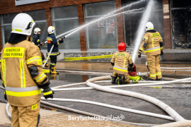 Pożar Czersk. Pożar market 45
